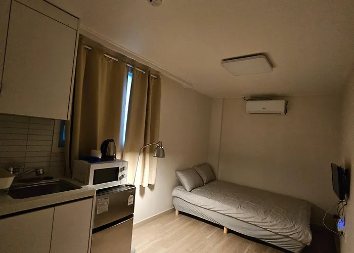 Namsan Rooftop 3* Seoel
