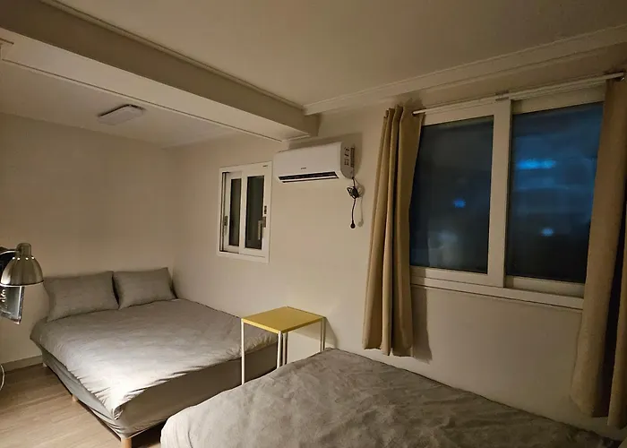 Namsan Rooftop 3* Seoel